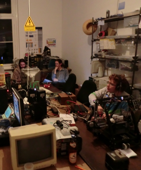 hinter dem reprap versteckt sich der/die/das MeeBlip