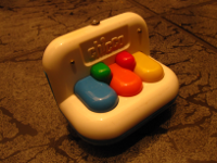 umgebautes Spielzeug von Lowbitrevolte